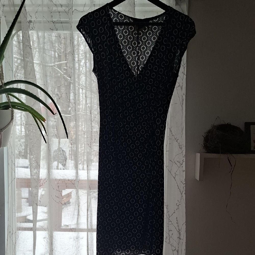 Frank Lyman Design Black Circle Pattern Midi Dress